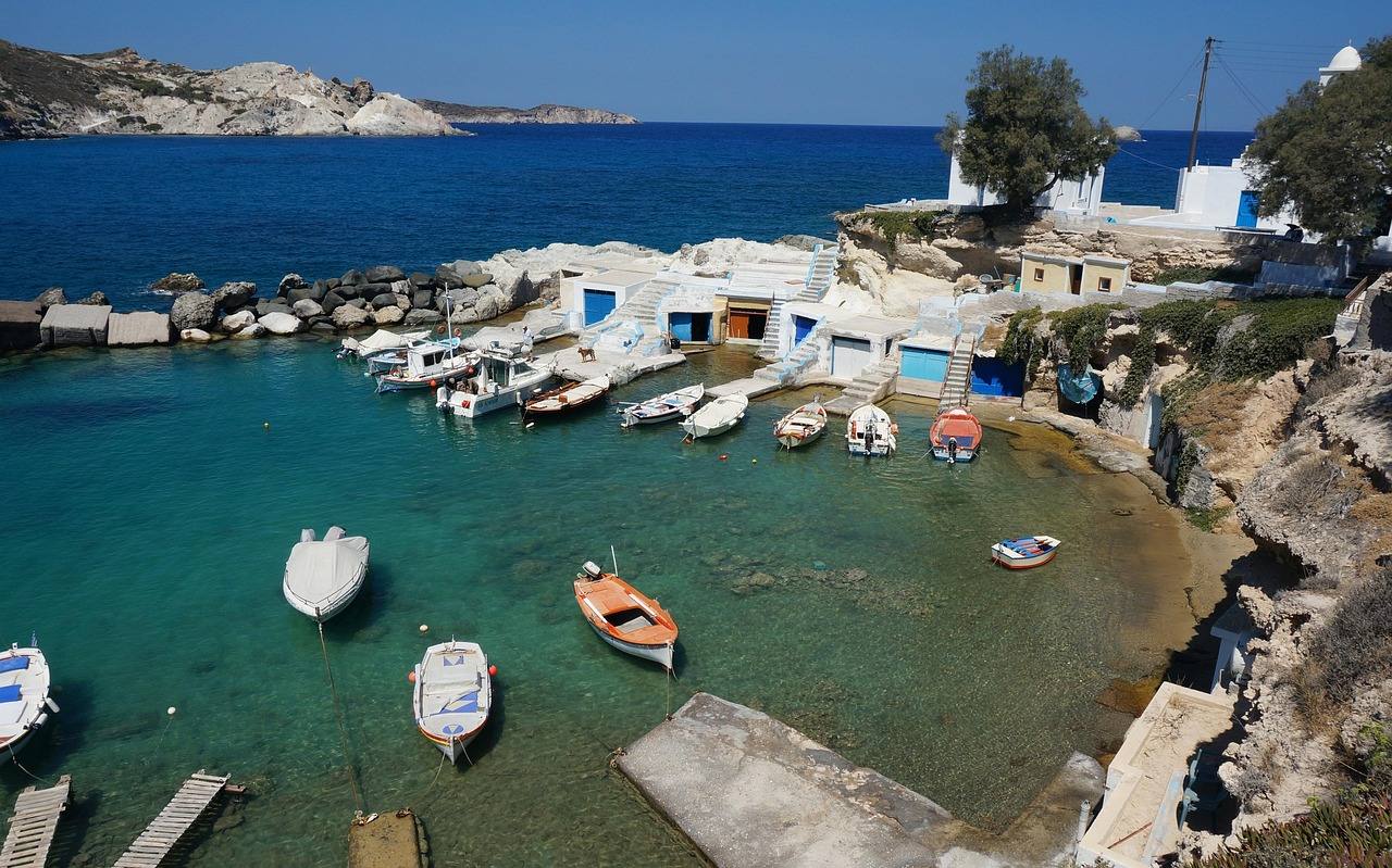 Impression aus dem Segelrevier Milos, Kykladen