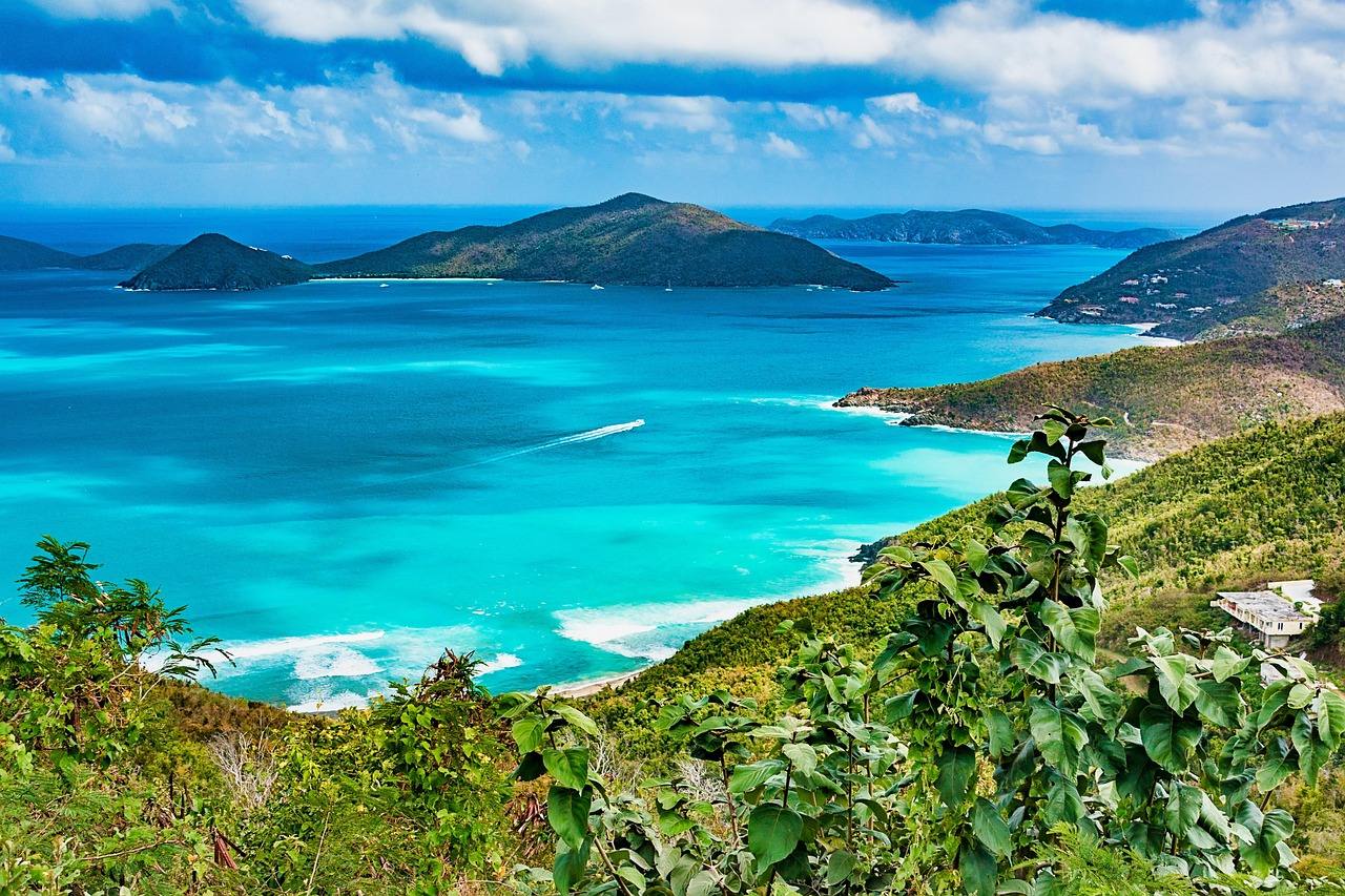 Impression aus dem Segelrevier Tortola, Sir Francis Drake Channel