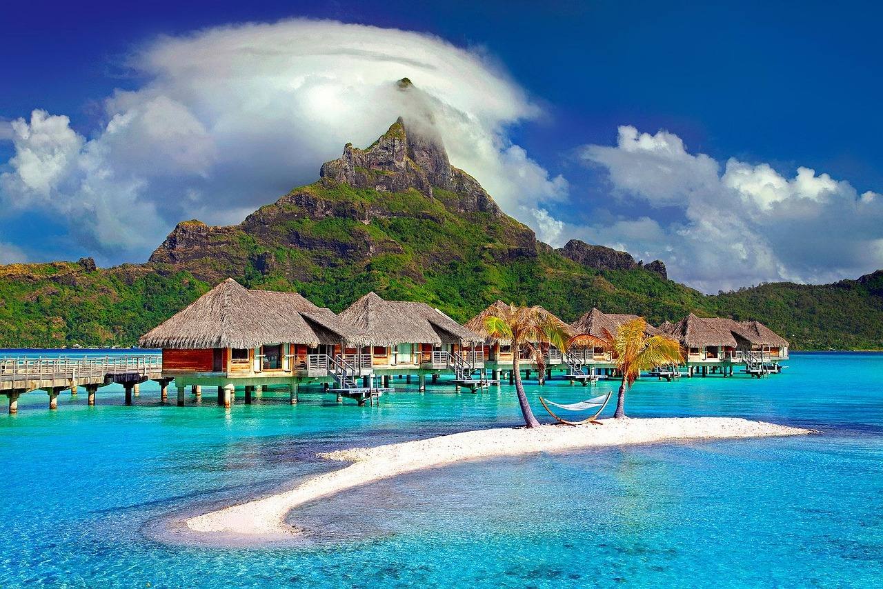 Impression aus dem Segelrevier Tahiti, Gesellschaftsinseln (Raiatea, Tahaa, Bora Bora, Huahine)